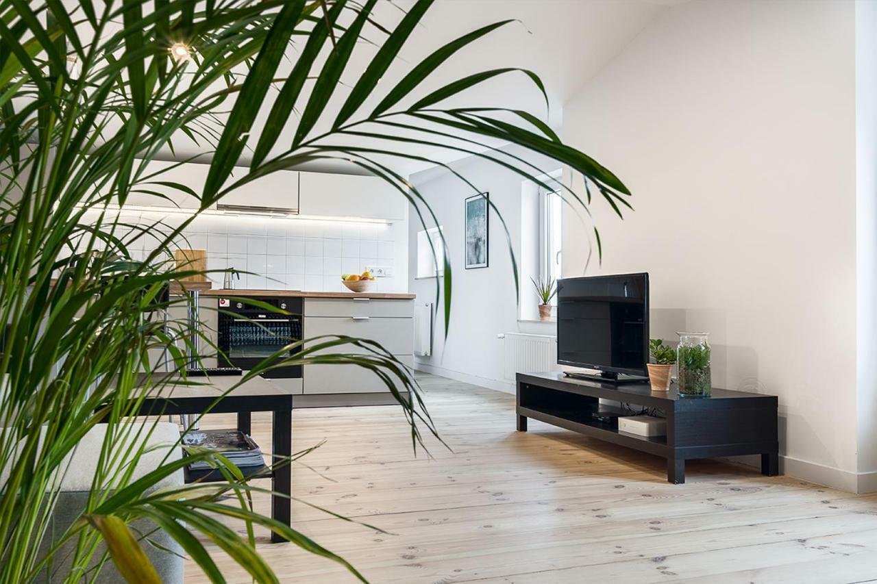 Apartment Good Vibes